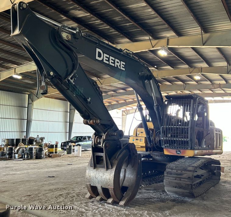 2020 John Deere 210G excavator - DO6466