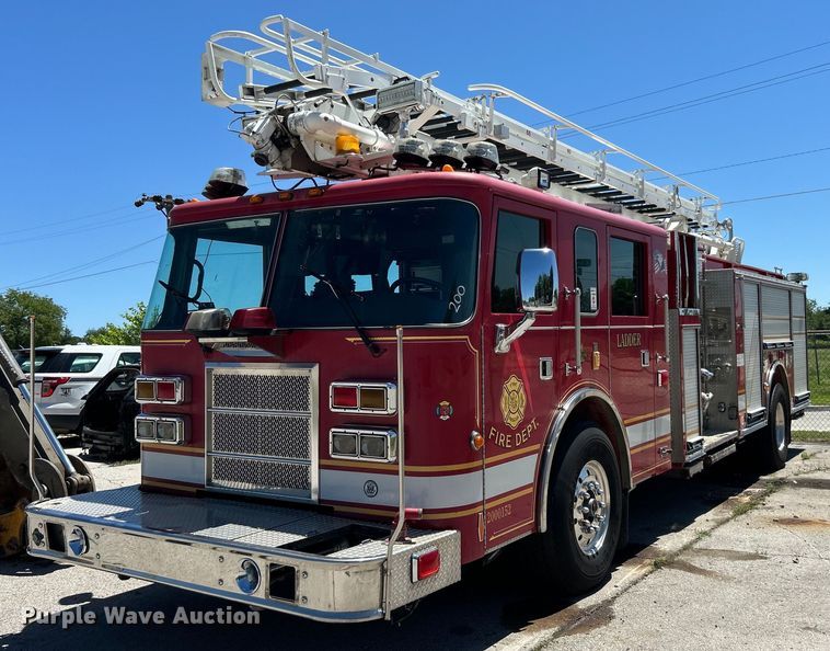 2000 Pierce Telesquirt 65 Aerial Ladder ladder fire truck - EG0389