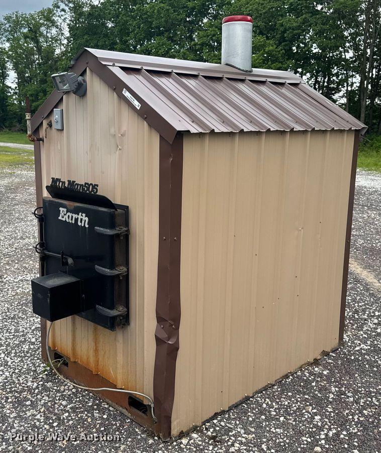 Earth Mtn. Man 505 wood furnace - EH6790