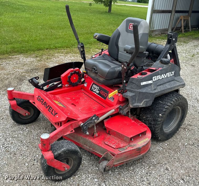 2018 Gravely Pro-Turn 460 ZTR lawn mower - EH6799
