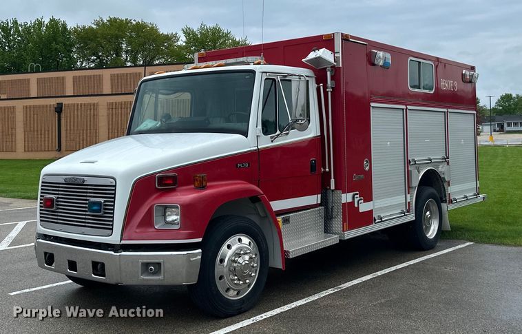 1995 Freightliner  FL70 rescue vehicle - LR9338