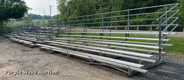 (3) Stadiums Unlimited bleachers - NT9232