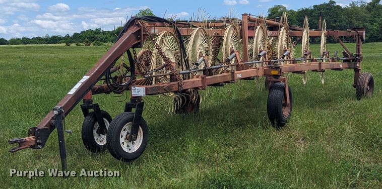 M&W DF12 hay rake - DN3847