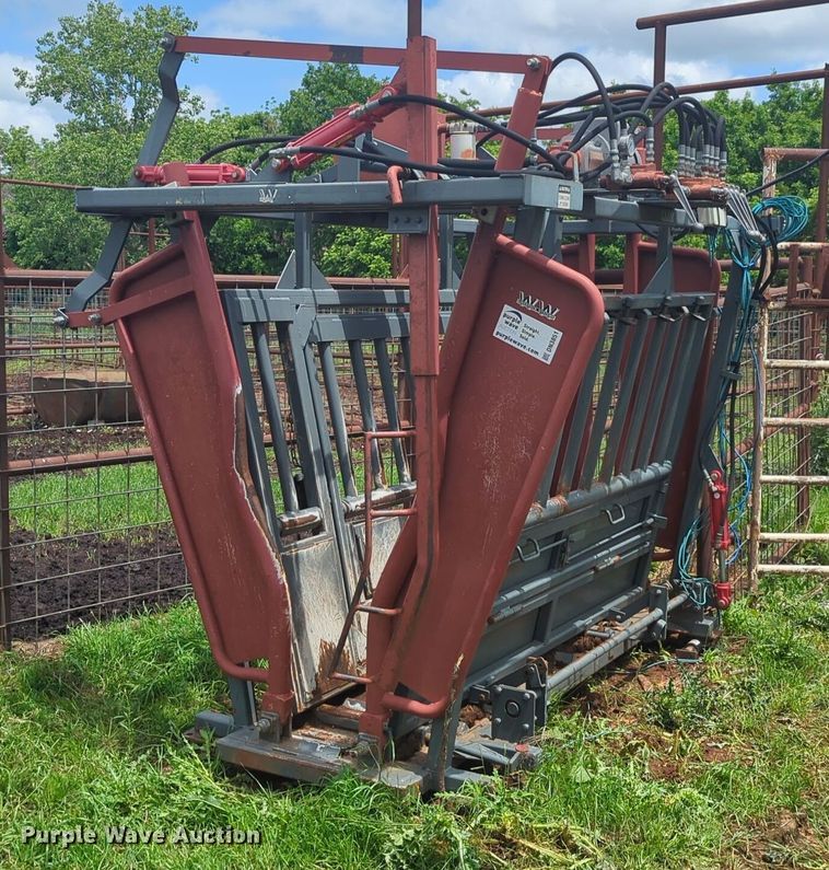 WW livestock squeeze chute - DN3851