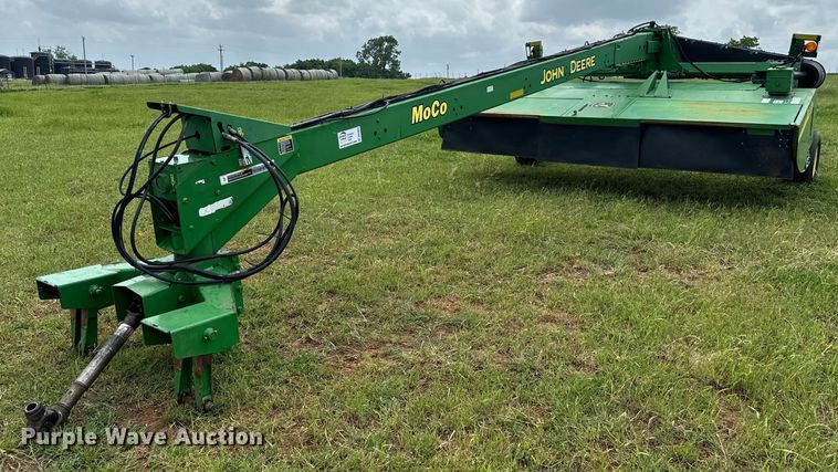 2012 John Deere 946 MoCo swather / windrower - DN3852