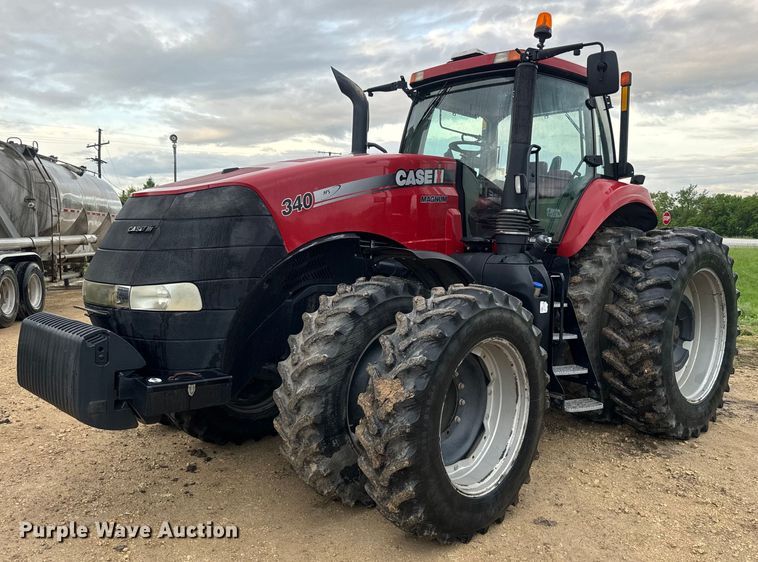 2014 Case IH Magnum 340 AFS MFWD tractor - EJ2794