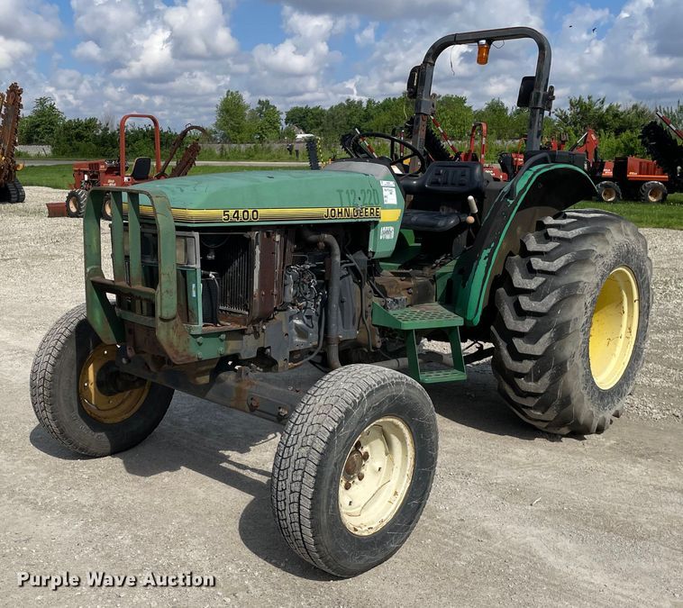 1997 John Deere  5400 tractor - OG9960