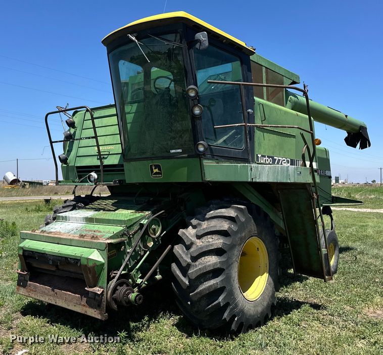 1979 John Deere 7720 Turbo combine - OI9121