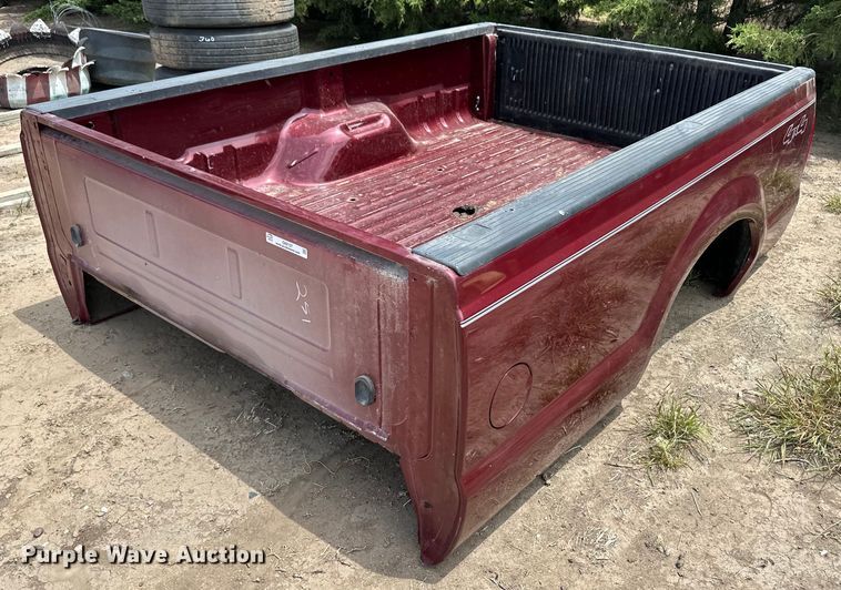 Ford pickup truck bed - OI9157