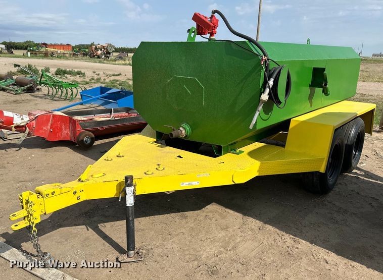 Shop built fuel trailer - OI9181