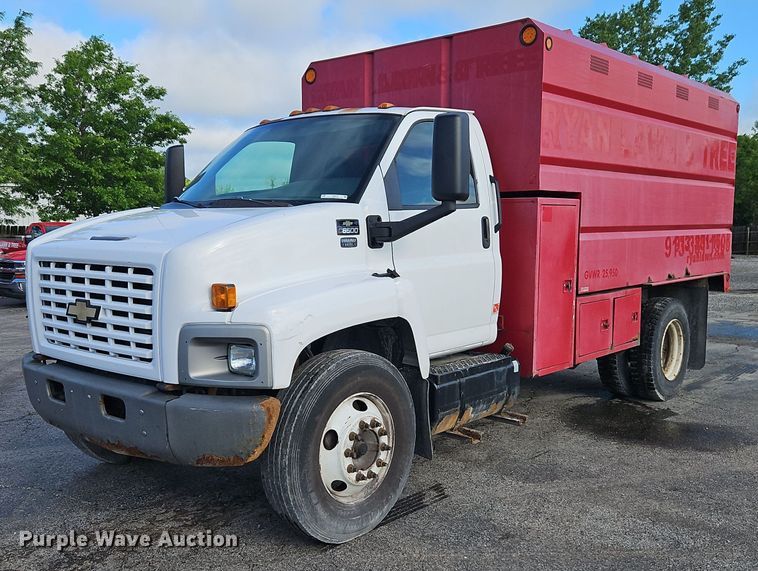 2006 Chevrolet C6500 chipper truck - EI3819