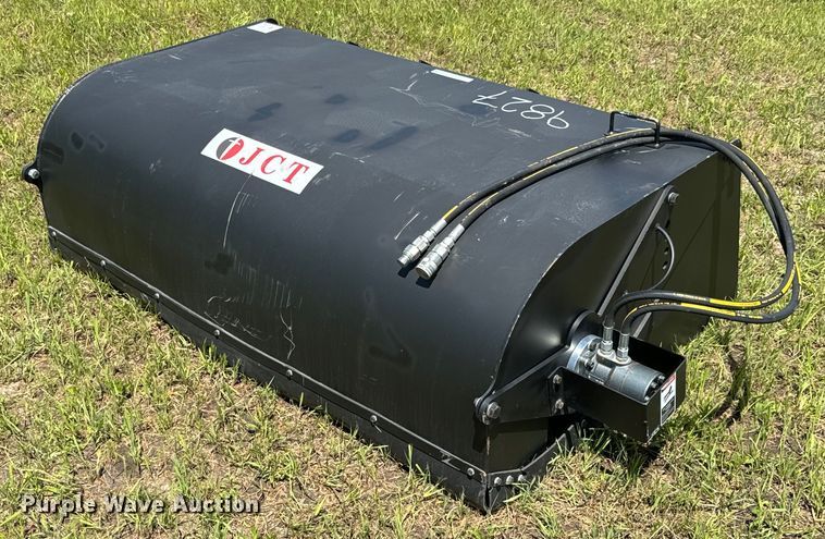 JCT skid steer broom - DX0494