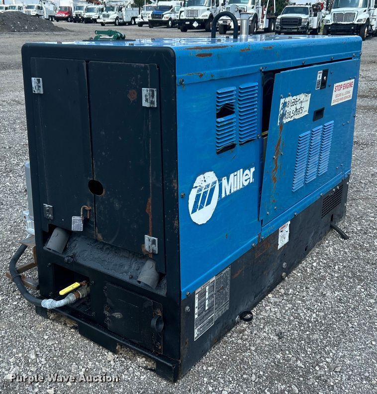 Miller  Big Blue Air Pak welder/generator - EG1606