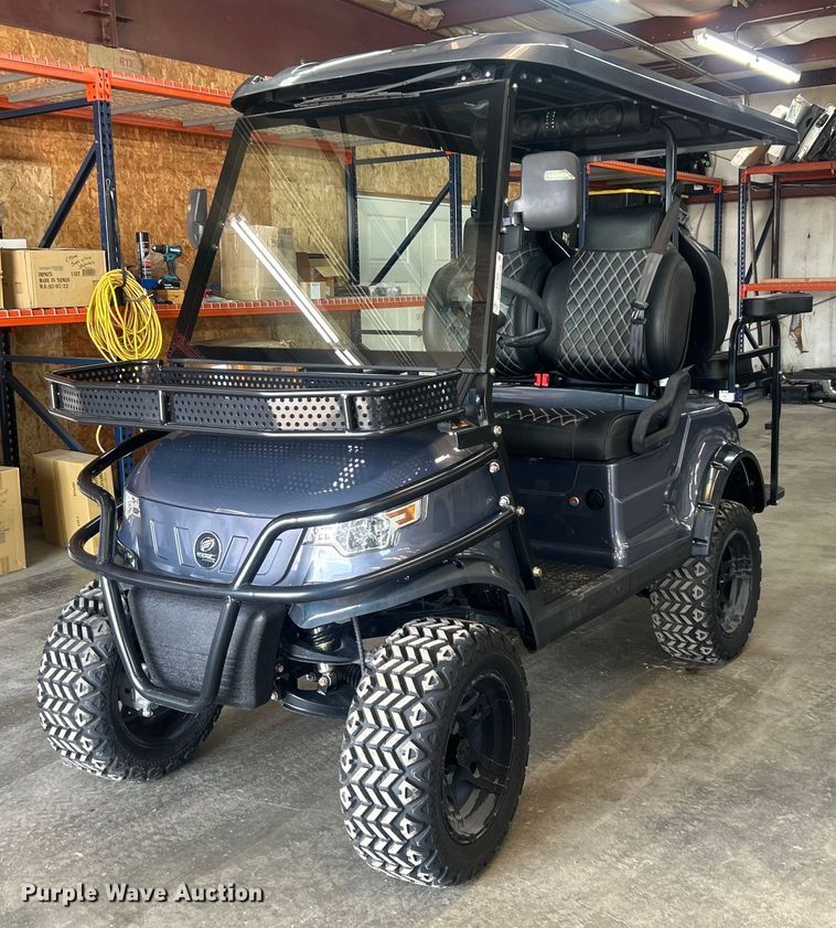 Epic Carts golf cart - EG1609