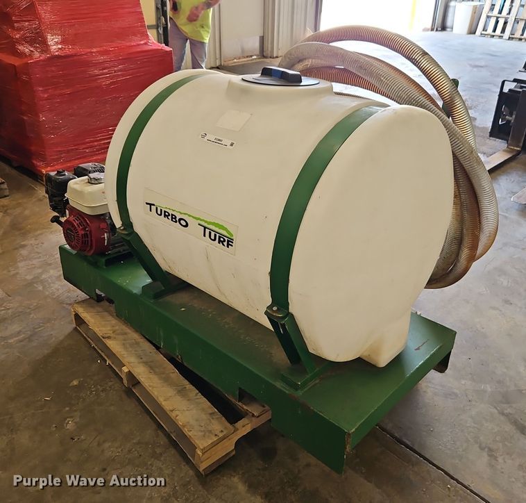 Turbo Turf hydro seeder - EI3865