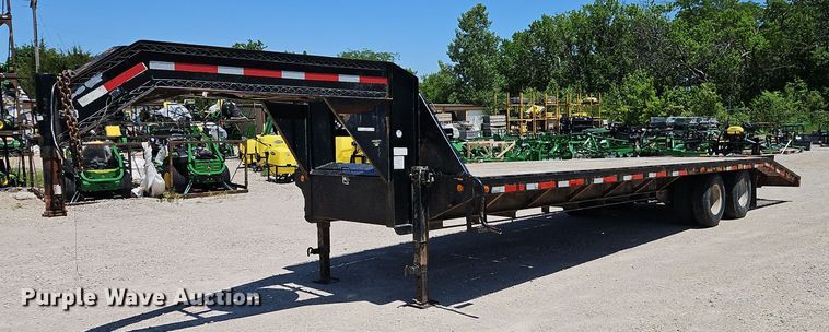 2007 PJ equipment trailer - EI3875