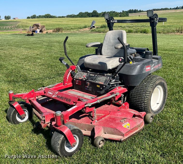 Toro Z Master ZTR lawn mower - EK8585