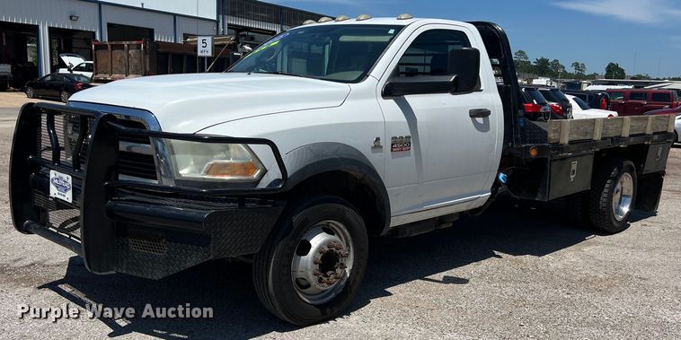 2012 Dodge Ram 4500HD flatbed pickup truck - LU9856