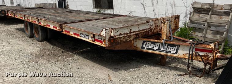 2002 Redi Haul  R26210 tilt deck equipment trailer - OG9952