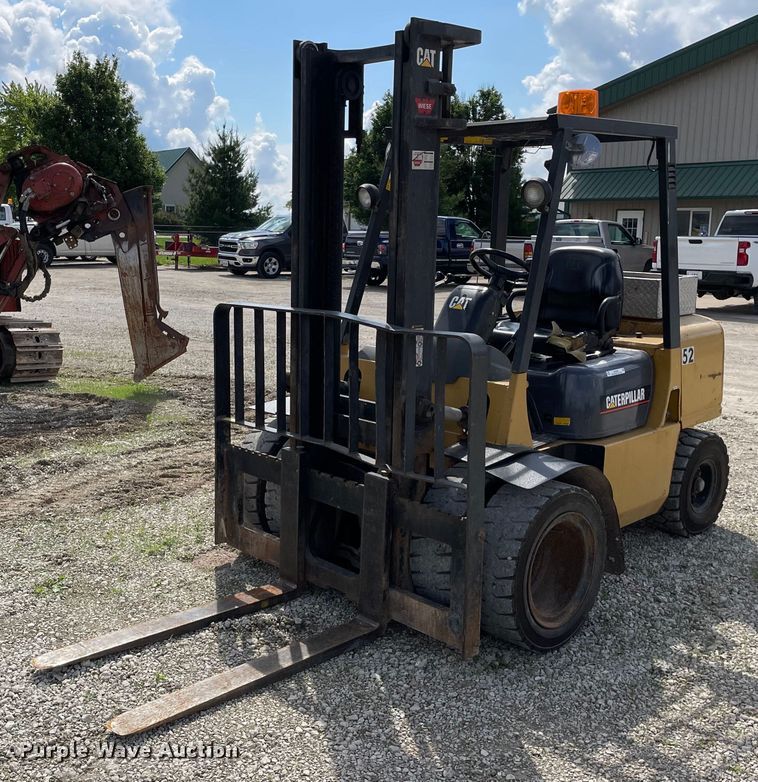 2001 Caterpillar  GP30K forklift - OG9962