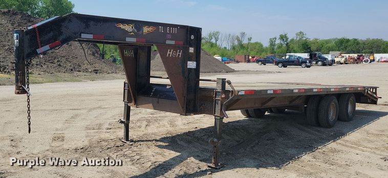2012 H&H FD-306 equipment trailer - DG0606