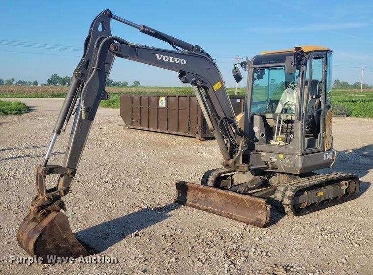 2018 Volvo ECR40D mini excavator - DG0613