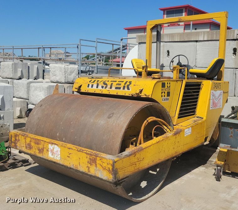 1980 Hyster C615B single drum roller - DG0625