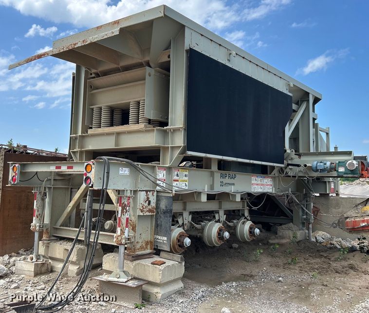 2017 Lippmann Milwaukee VGF6224 Rip Rap  screening plant - DO6463