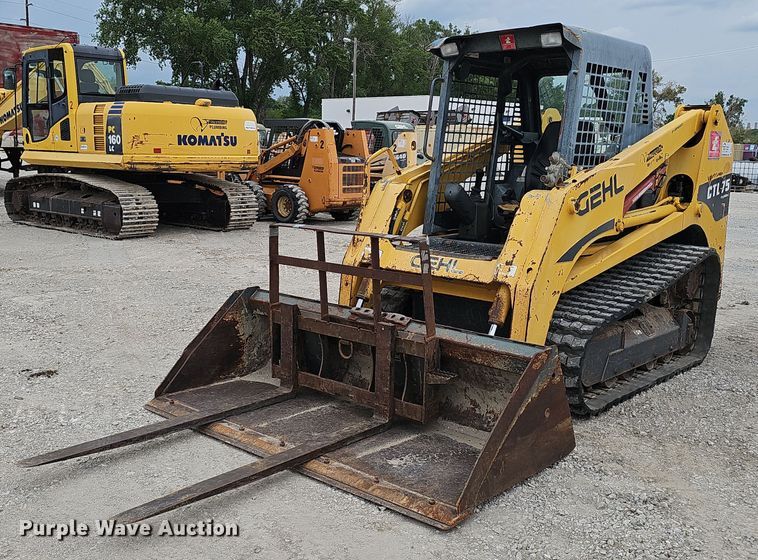 2010 Gehl CTL75 tracked skid steer loader - DP6437