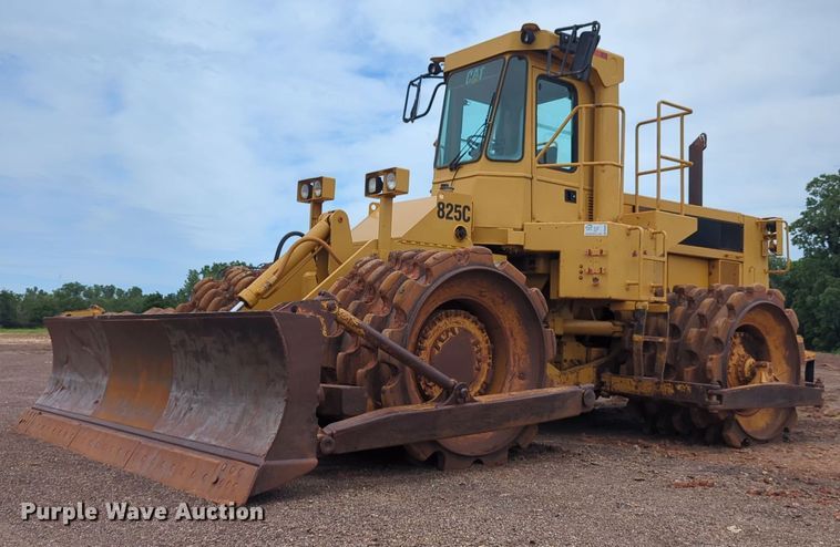 1994 Caterpillar 825C soil compactor - DW5033