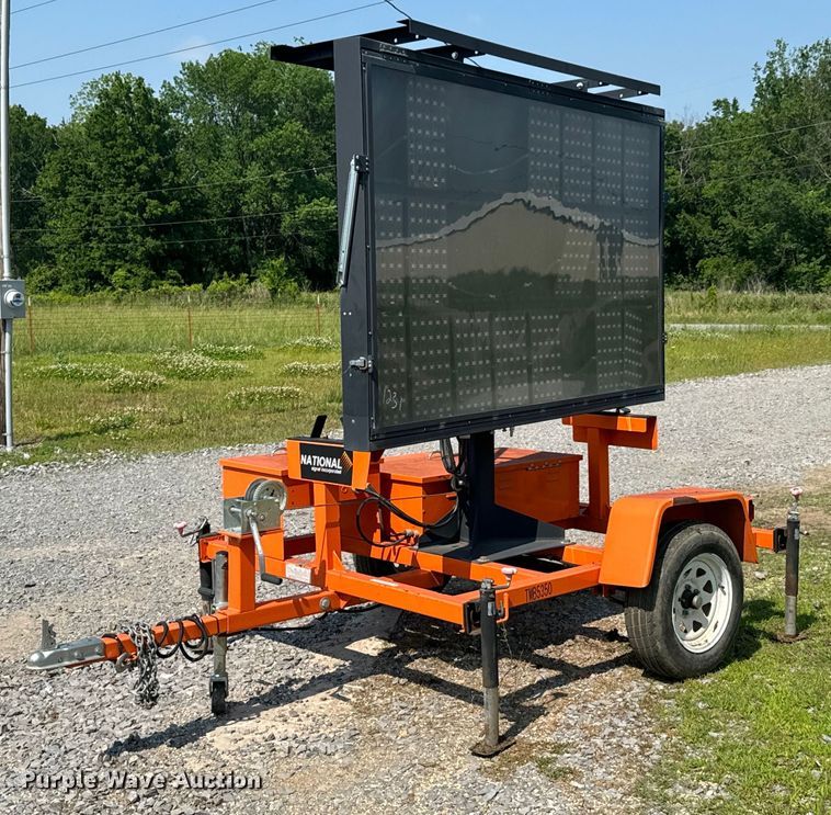 2018 National Signal SunRay message board trailer - DX0536