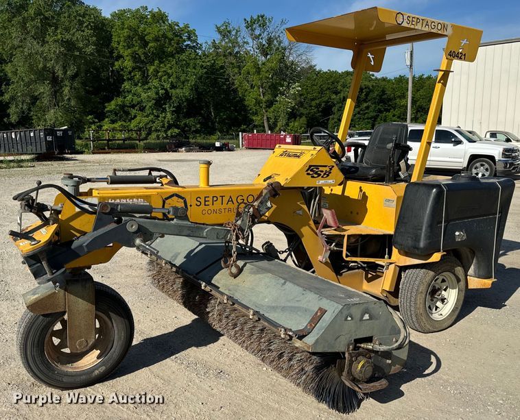 Terramite TSS38 broom - EH6817