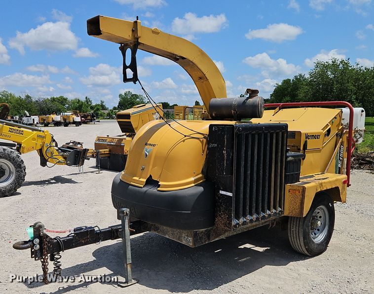 2012 Vermeer  BC1500 wood chipper - EI3884