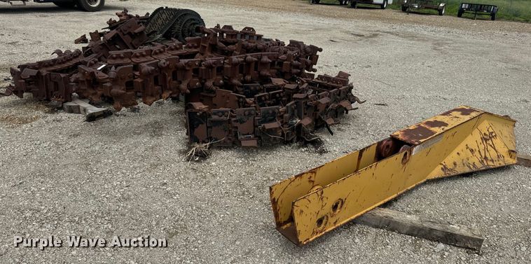 Vermeer T-755 trencher parts - EJ2837