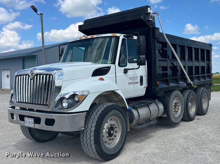 2015 International  7500 SBA dump truck - EK8544