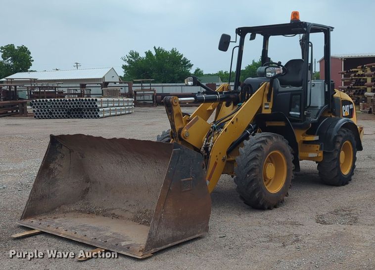 2015 Caterpillar 908H2 wheel loader - NG9809