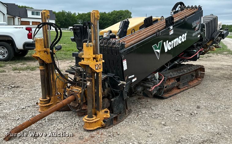 2015 Vermeer  Navigator D24X40 Series II directional boring unit - NR9949