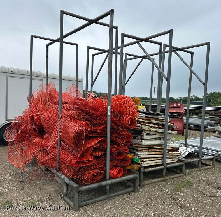 Road safety equipment  - NT9275