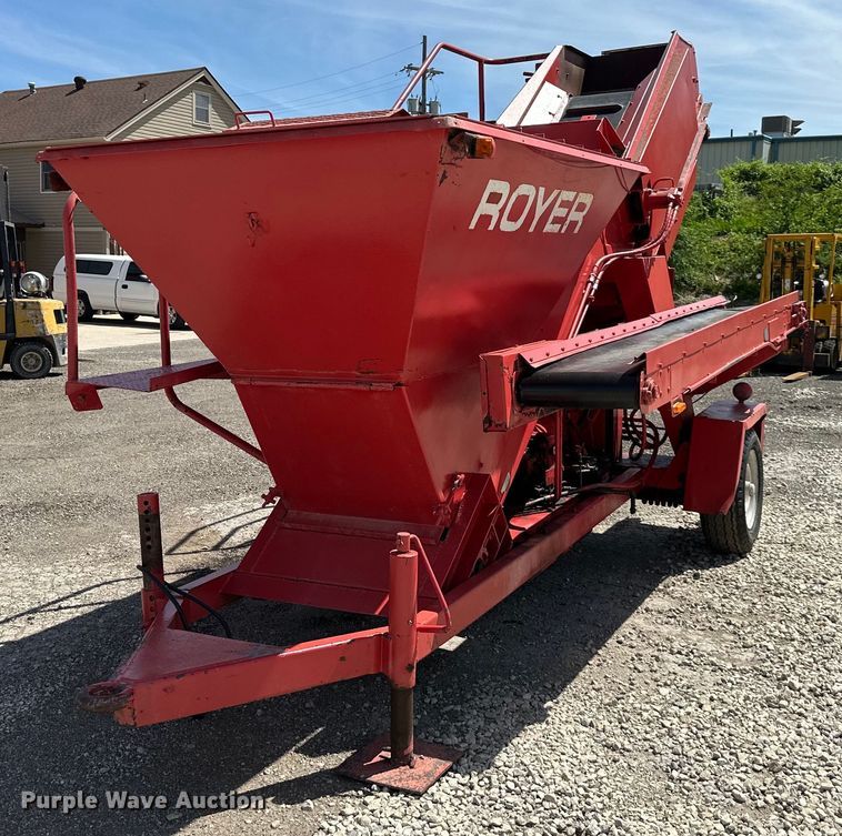 The Royer  Turf pulverizer  shredder mixer  - NT9345