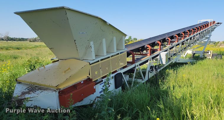 2014 Superior  30x80 PRSC radial stacking conveyor - NZ9901