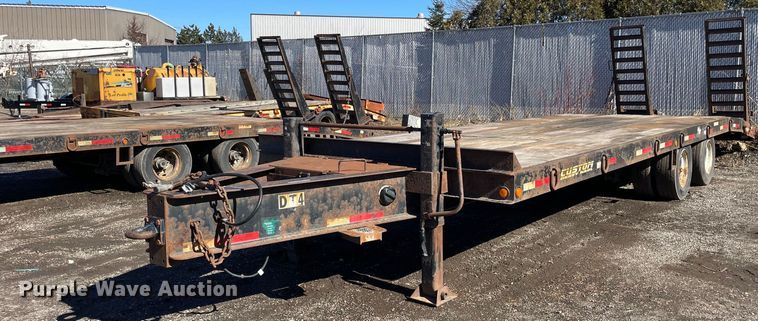 2013 Lucon  equipment trailer - OG9832