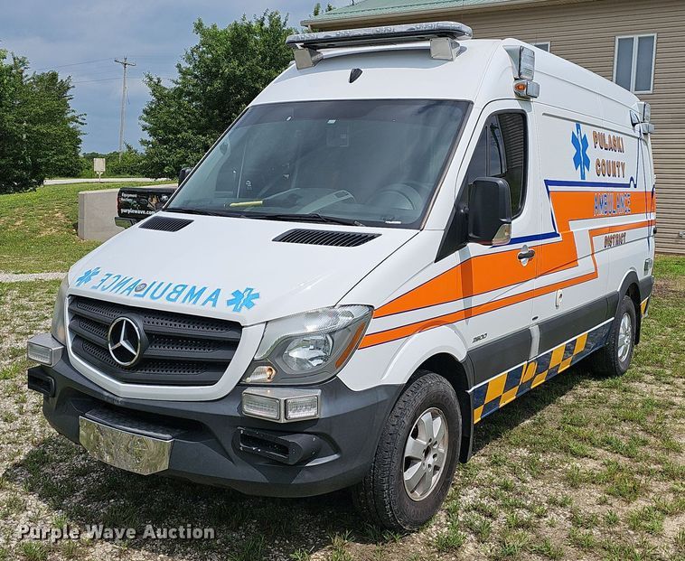 2014 Mercedes  Sprinter  ambulance - EJ5525