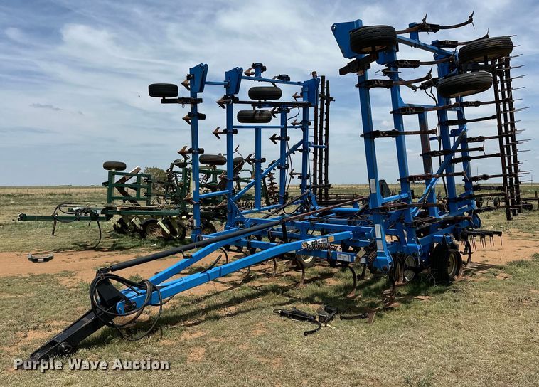 Field Cultivator or Sweep Plow For Sale In New Mexico | Purple