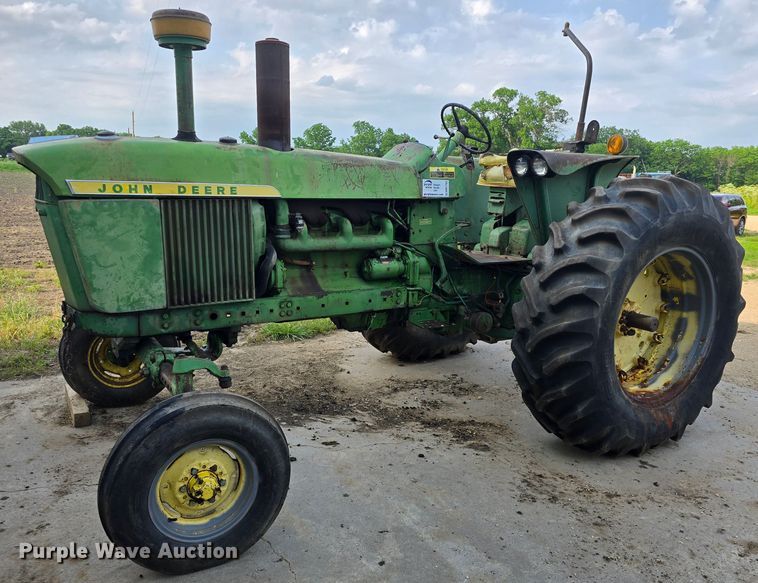 1967 John Deere  4020 tractor - DM1702