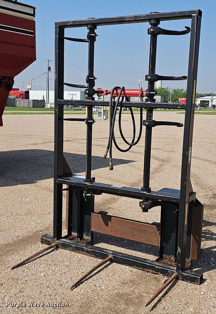 2006 Phiber Econo bale grabber - DP0911