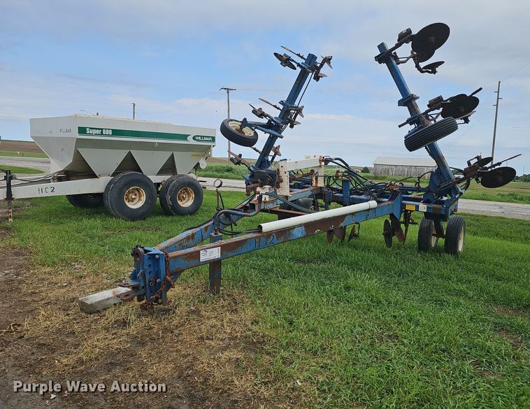 Blu-Jet Land Runner NH3 applicator - DP0929