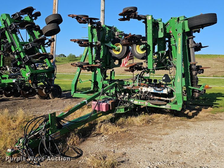 John Deere 2510H NH3 applicator - DP6417