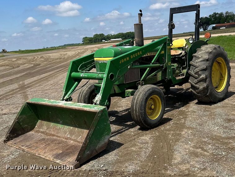 1980 John Deere 2640 tractor - DP8371