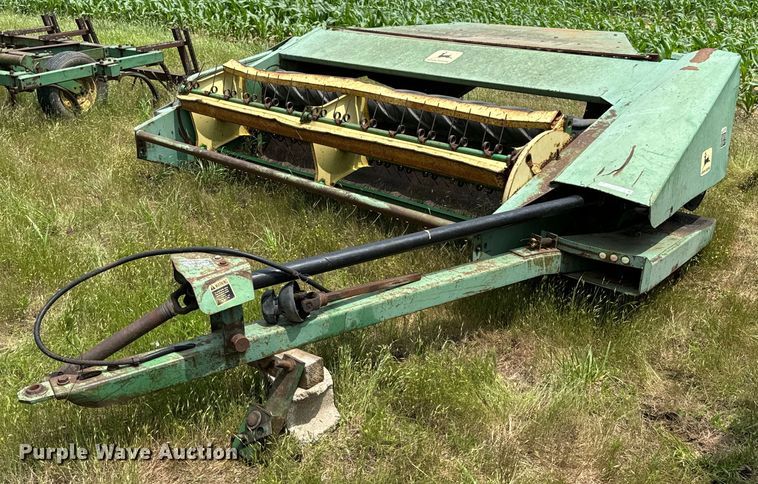 John Deere 1209 swather / windrower - DX0595