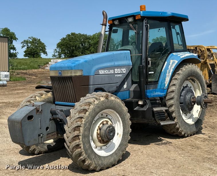 Ford New Holland 8970 MFWD tractor - DX0608